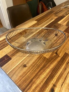 Vintage Leonard Silver Plated Bread Bowl